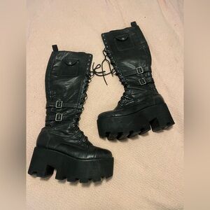 Current Mood Black Pleather Knee-high Platform Boots zip-up with pocket